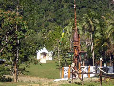 la tribu de Jean-Marie tjibaou en Nouvelle Caledonie 