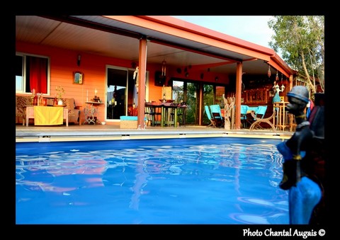 gîte et piscine du Tour du Monde à Nouméa 