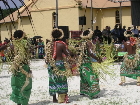 danse coutumière à Ouvéa 