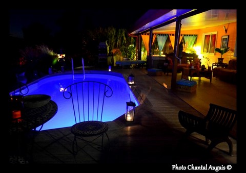la piscine au soir du Tour du monde à Nouméa en Nouvelle Calédonie 