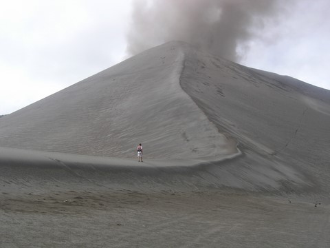 volcan yasur au Vanuatu